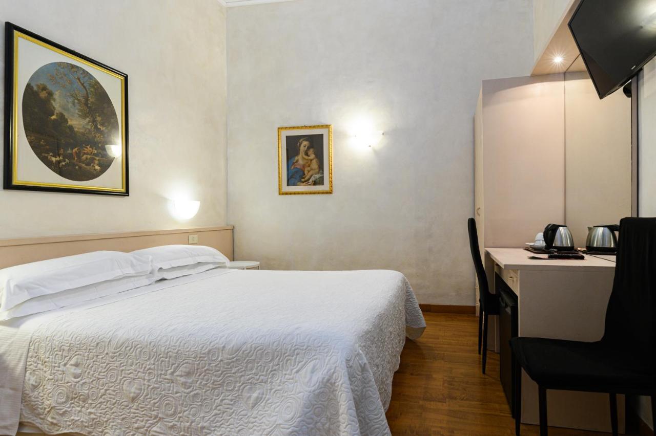Julia Hotel Roma